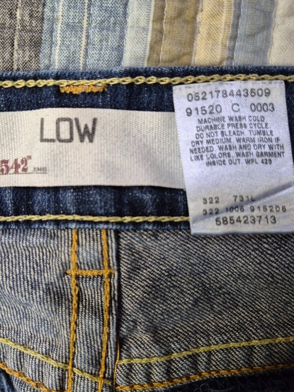 Levi’s 542 Low Jeans - women's size 14 - Picture 6 of 12